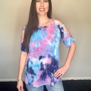 New tie dye ladder cut sleeve top shirt